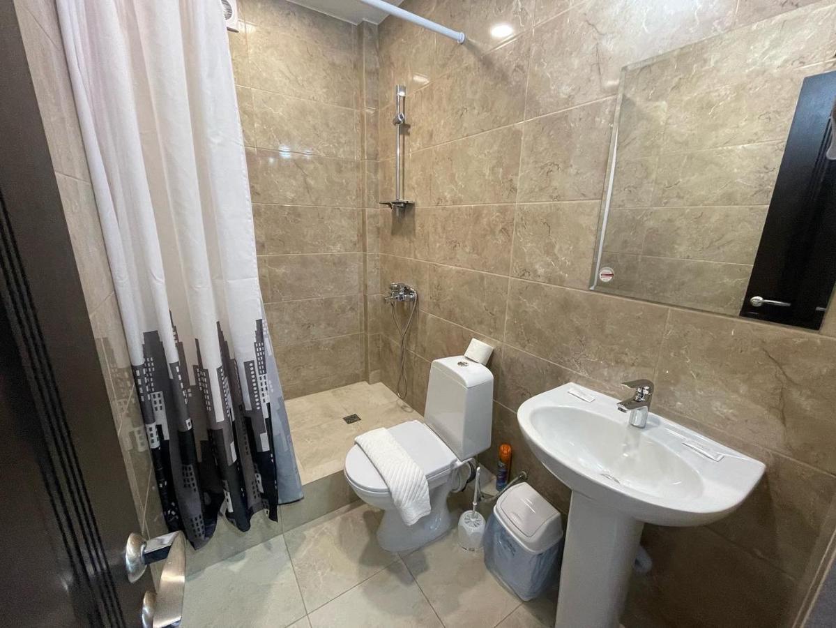 Бугенвиллея Lidzava Extérieur photo
